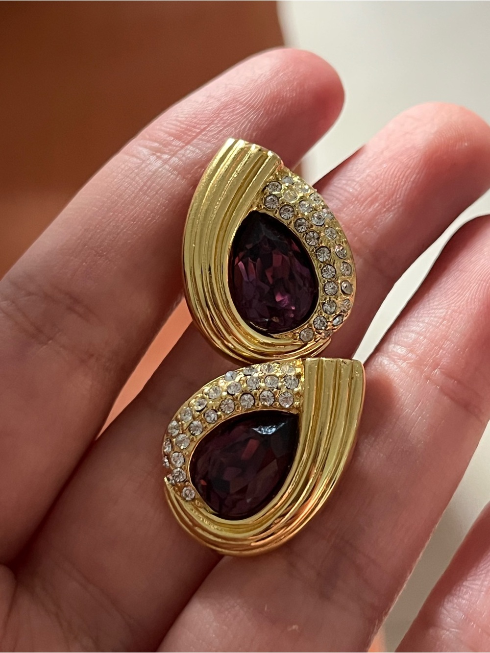 Authentic Vintage Dior Teardrop Purple Rhinestone 14k Gold Post Pierced Earrings